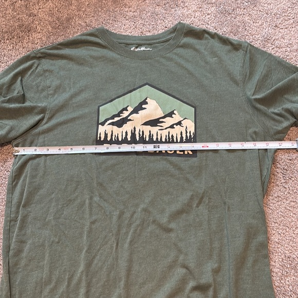 Eddie Bauer Green Graphic Men's Shirt - Picture 3 of 3